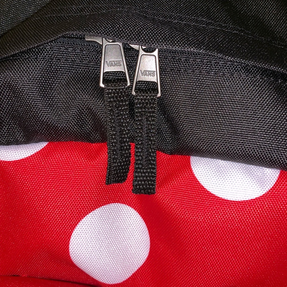 NWT Vans x Disney Minnie Mouse Bow Realm Backpack - Picture 5 of 8